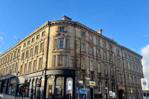 4 Railway St. front photo.jpg