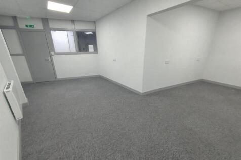 office 28.jpg