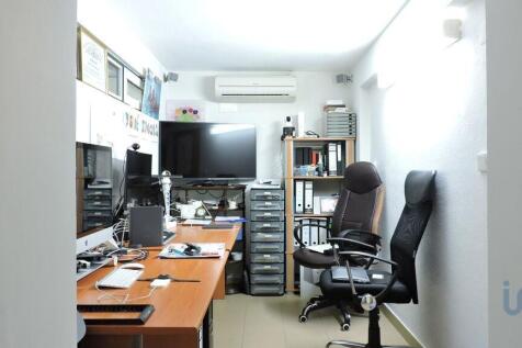 Property Image 28
