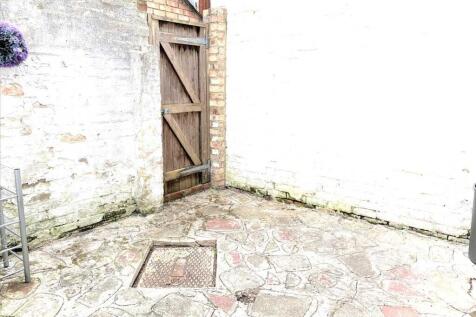 Courtyard Garden