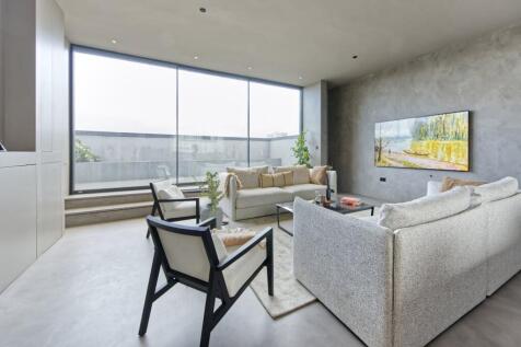 43335 cremer st2570.jpg