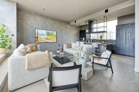 43335 cremer st2572.jpg