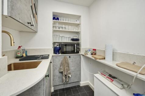 119 charterhouse st3868.jpg
