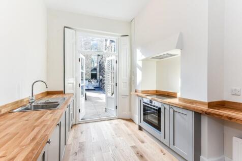 119A Charterhouse St8.jpg