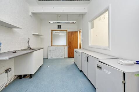 64 rochester place5988.jpg