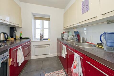 6163 islington pk st7018.jpg