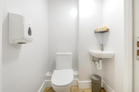 26 hartland rd1501.jpg