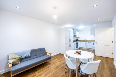 7 Elmore Street-13