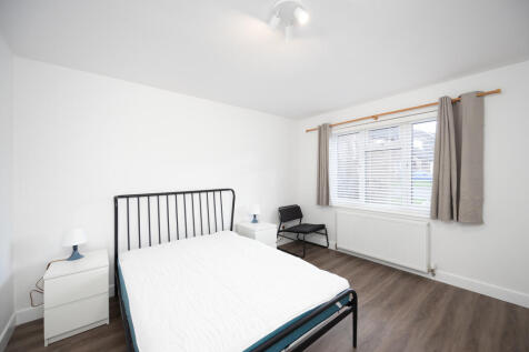 104  Kynaston Avenue HP21 9DS-2