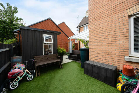 9 Lambert Rd-9 Lambert Rd, Aylesbury HP18 0WU, UK-