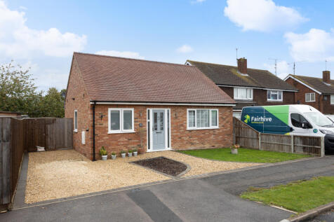 16A Greetham Road HP21 9BS-18