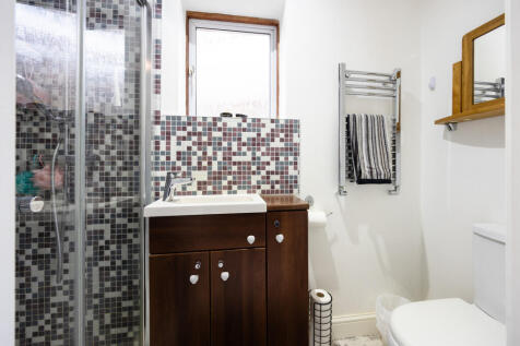 22 Ligo Avenue, HP22 5TX-14