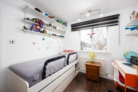 22 Ligo Avenue, HP22 5TX-20
