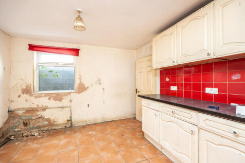 184 Aylesbury road, bierton-15