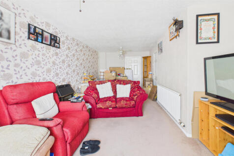 CAM04968G0-PR0041-STILL009