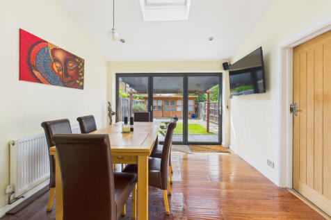Park Road East-10