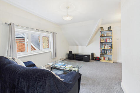 Uxbridge-4
