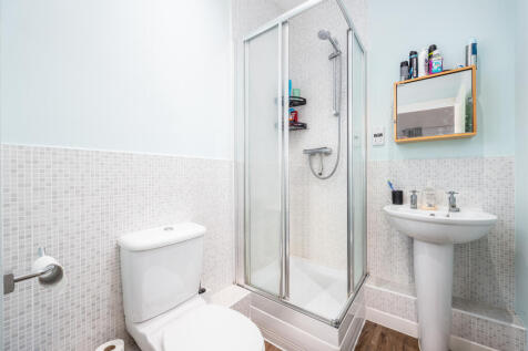 27 Broka Court, Aylesbury HP19 7HX-8