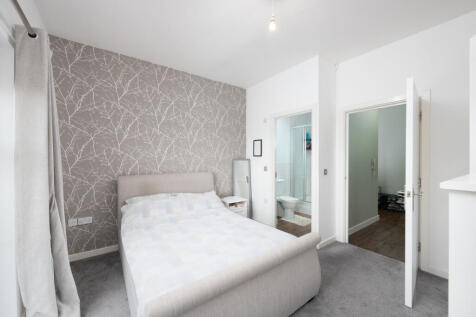 27 Broka Court, Aylesbury HP19 7HX-7
