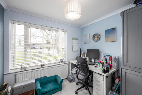 ecf647d9-0d94-404b-b3bc-db704ec0ce21