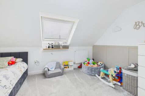 CAM04968G0-PR0077-STILL001