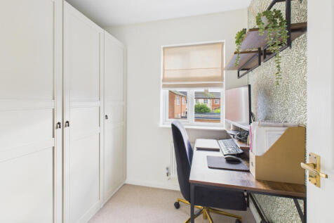 CAM04968G0-PR0080-STILL015