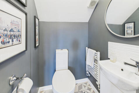 CAM04968G0-PR0080-STILL016