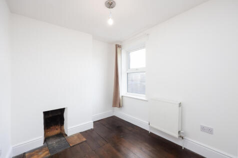 68 Shenley Rd, London SE5 8NQ-1