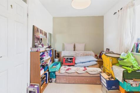 CAM04968G0-PR0037-STILL017