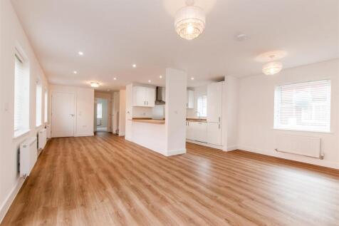 12a Hoo Farm Way_0016.jpg