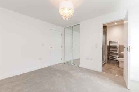 12a Hoo Farm Way_0022.jpg