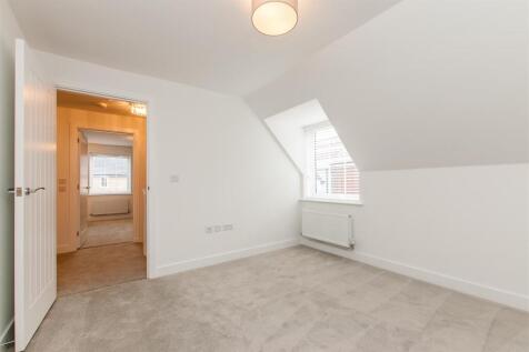 12a Hoo Farm Way_0029.jpg