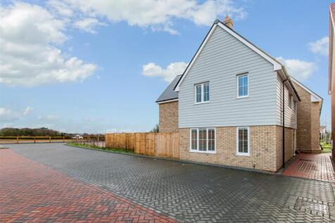 18 Hoo Farm Way_0004e.jpg