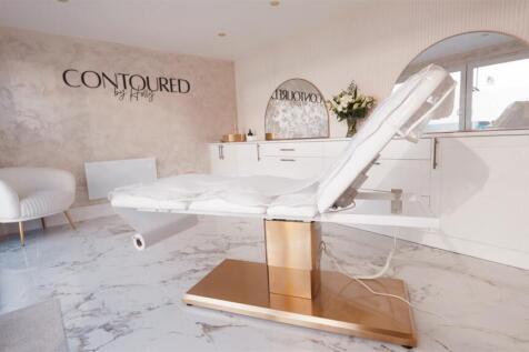 Clinic Scene 16x9(1).jpg