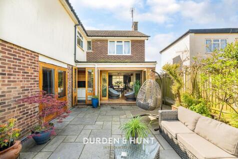 Moreton-84.1.jpg