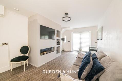 Moreton-10.jpg