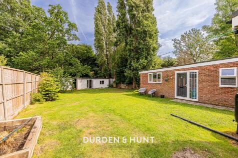 Theydon-8.jpg