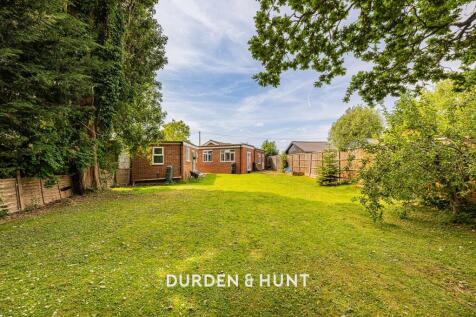 Theydon-9.jpg