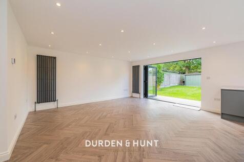 Moreton-22.jpg