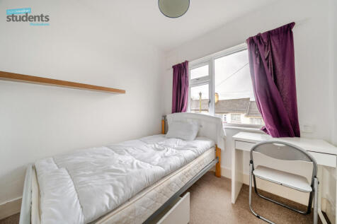 bb02f803-e0ce-4b3...