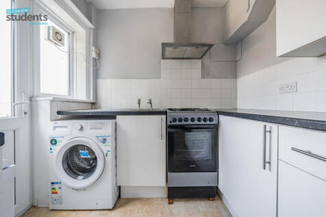 006a464c-e494-488...