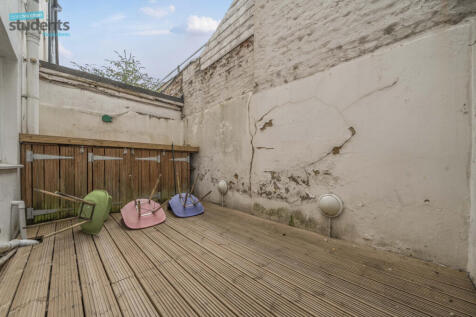 1e6e050c-6545-437...