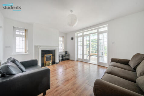 02fed6ce-6606-43a...