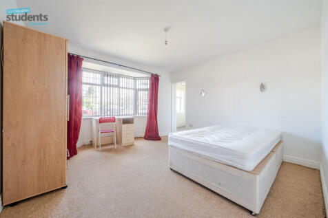 a4702774-ba90-429...