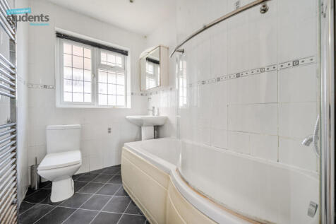 47b30366-a80c-421...