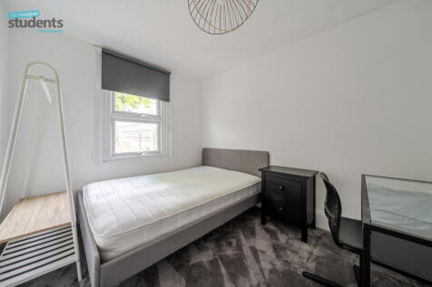 bfb2450a-db4e-415...