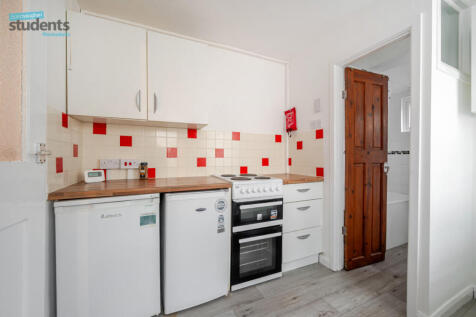 e2e8fb31-c0c8-4bb...