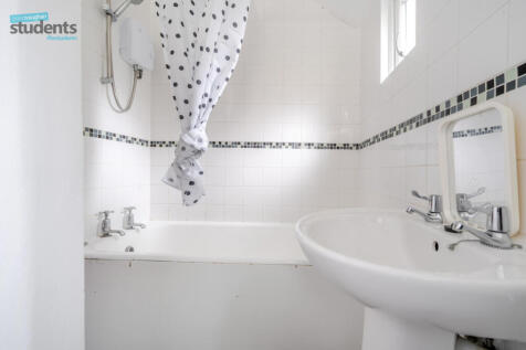 9b57c826-b379-43f...