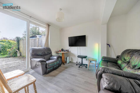 d64e81dd-051f-4f5...