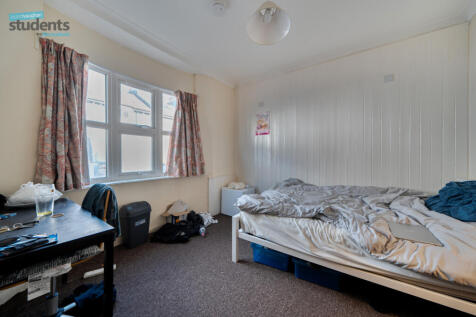 c2d79292-a598-435...